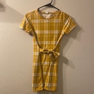 Evsie plaid tie waist dress size XL